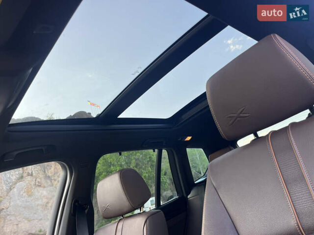 Белый БМВ Х3, объемом двигателя 2 л и пробегом 122 тыс. км за 23000 $, фото 13 на Automoto.ua