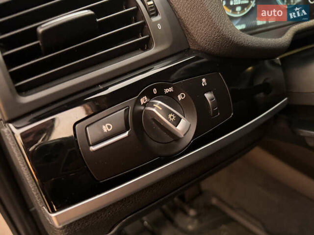 Белый БМВ Х3, объемом двигателя 2 л и пробегом 185 тыс. км за 16900 $, фото 15 на Automoto.ua