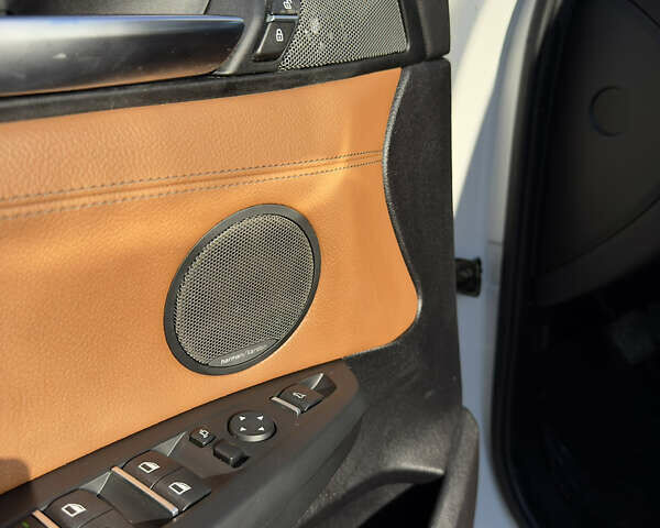 Белый БМВ Х3, объемом двигателя 2 л и пробегом 216 тыс. км за 16500 $, фото 40 на Automoto.ua