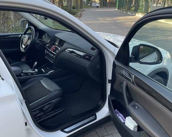 Белый БМВ Х3, объемом двигателя 2 л и пробегом 193 тыс. км за 18500 $, фото 15 на Automoto.ua