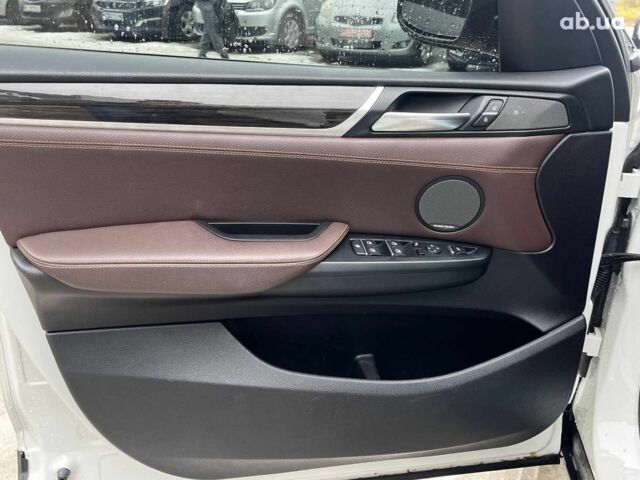 Білий БМВ Х3, об'ємом двигуна 2 л та пробігом 96 тис. км за 18990 $, фото 12 на Automoto.ua