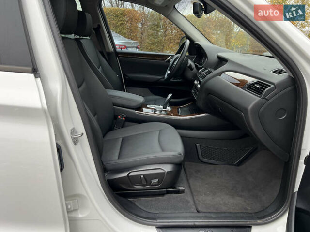 Білий БМВ Х3, об'ємом двигуна 2 л та пробігом 185 тис. км за 15700 $, фото 54 на Automoto.ua