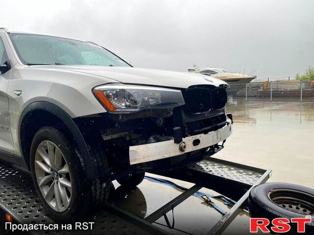 Белый БМВ Х3, объемом двигателя 2 л и пробегом 65 тыс. км за 12700 $, фото 3 на Automoto.ua