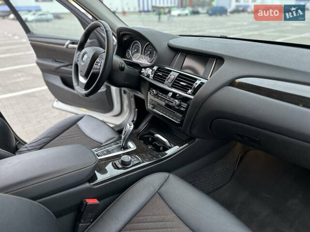 Білий БМВ Х3, об'ємом двигуна 2 л та пробігом 54 тис. км за 22500 $, фото 50 на Automoto.ua