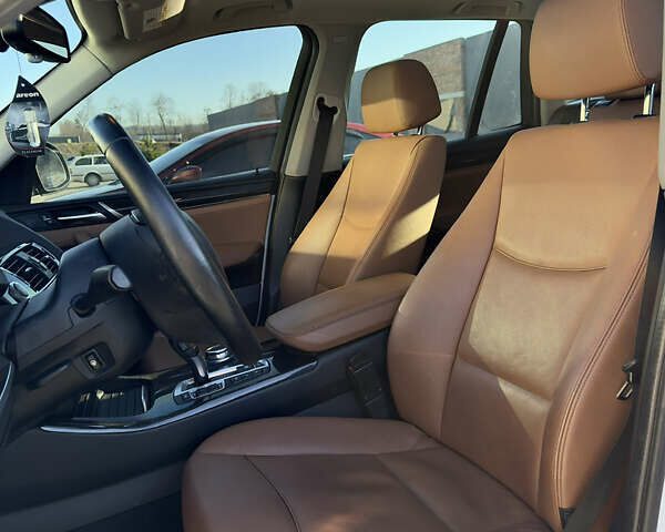 Белый БМВ Х3, объемом двигателя 2 л и пробегом 216 тыс. км за 16500 $, фото 14 на Automoto.ua