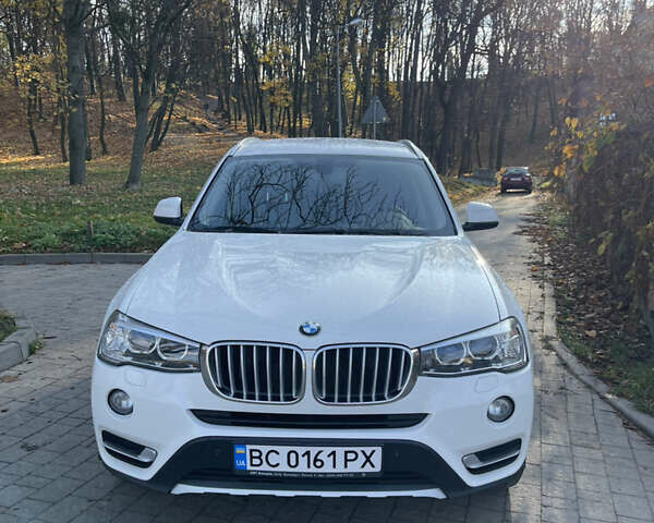 Белый БМВ Х3, объемом двигателя 2 л и пробегом 193 тыс. км за 18500 $, фото 1 на Automoto.ua