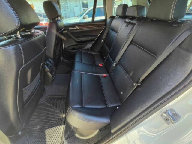 Білий БМВ Х3, об'ємом двигуна 2 л та пробігом 77 тис. км за 10000 $, фото 10 на Automoto.ua