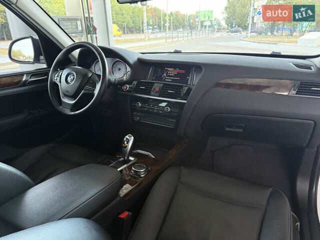 Белый БМВ Х3, объемом двигателя 2 л и пробегом 178 тыс. км за 16499 $, фото 6 на Automoto.ua