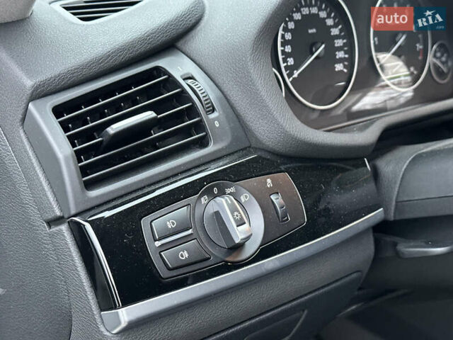 Білий БМВ Х3, об'ємом двигуна 2 л та пробігом 54 тис. км за 22500 $, фото 56 на Automoto.ua