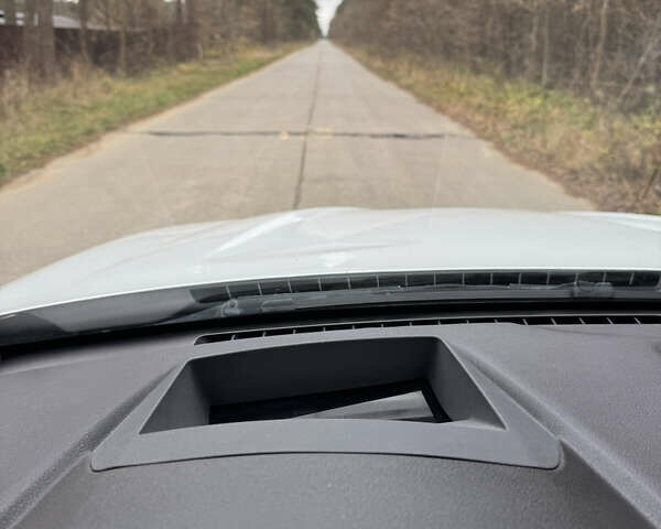 Білий БМВ Х3, об'ємом двигуна 2 л та пробігом 200 тис. км за 16300 $, фото 21 на Automoto.ua