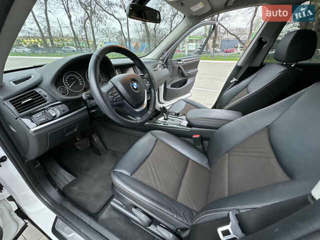 Білий БМВ Х3, об'ємом двигуна 2 л та пробігом 54 тис. км за 22500 $, фото 55 на Automoto.ua