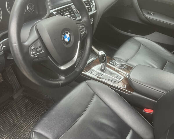 Білий БМВ Х3, об'ємом двигуна 2 л та пробігом 130 тис. км за 20990 $, фото 4 на Automoto.ua