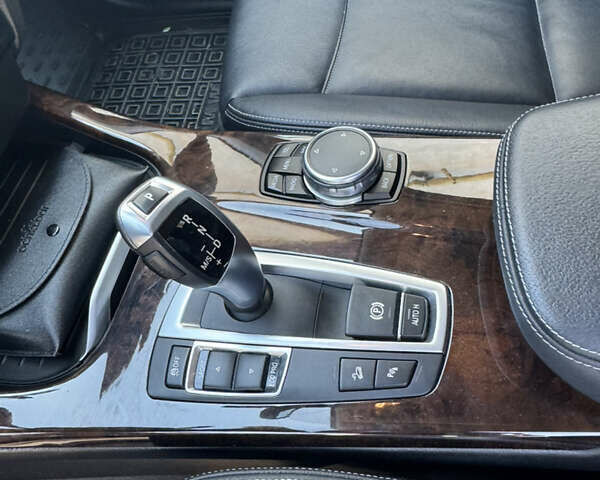 Белый БМВ Х3, объемом двигателя 2 л и пробегом 135 тыс. км за 15499 $, фото 16 на Automoto.ua