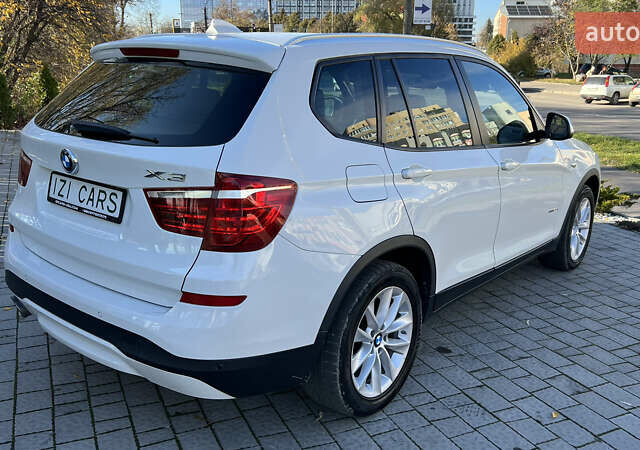 Белый БМВ Х3, объемом двигателя 2 л и пробегом 137 тыс. км за 16900 $, фото 6 на Automoto.ua