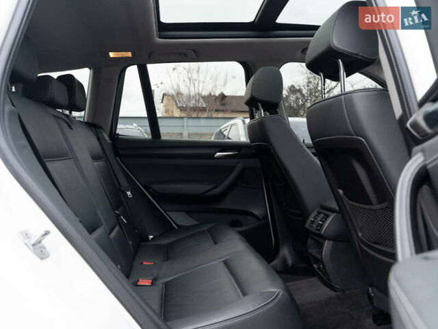 Белый БМВ Х3, объемом двигателя 2 л и пробегом 123 тыс. км за 23300 $, фото 32 на Automoto.ua