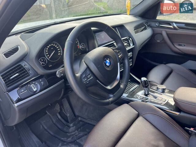 Белый БМВ Х3, объемом двигателя 2 л и пробегом 122 тыс. км за 23000 $, фото 11 на Automoto.ua