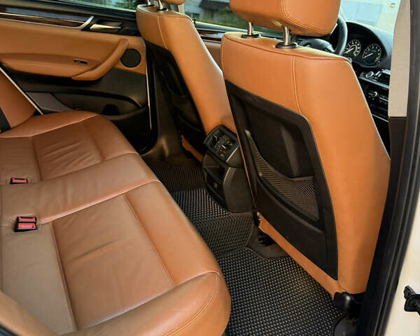 Белый БМВ Х3, объемом двигателя 2 л и пробегом 68 тыс. км за 18900 $, фото 28 на Automoto.ua