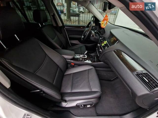 Белый БМВ Х3, объемом двигателя 2 л и пробегом 106 тыс. км за 18990 $, фото 48 на Automoto.ua