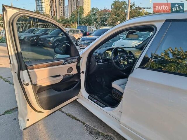Білий БМВ Х3, об'ємом двигуна 3 л та пробігом 88 тис. км за 24740 $, фото 26 на Automoto.ua
