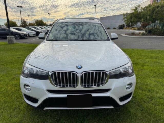 Белый БМВ Х3, объемом двигателя 2 л и пробегом 79 тыс. км за 11500 $, фото 1 на Automoto.ua