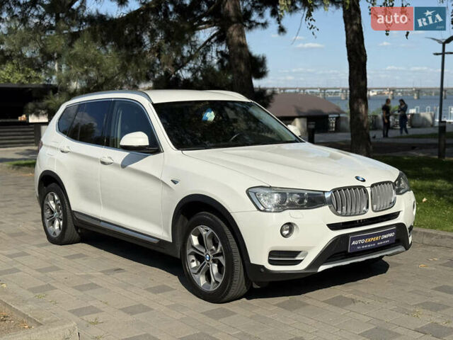 Белый БМВ Х3, объемом двигателя 2 л и пробегом 174 тыс. км за 21900 $, фото 2 на Automoto.ua