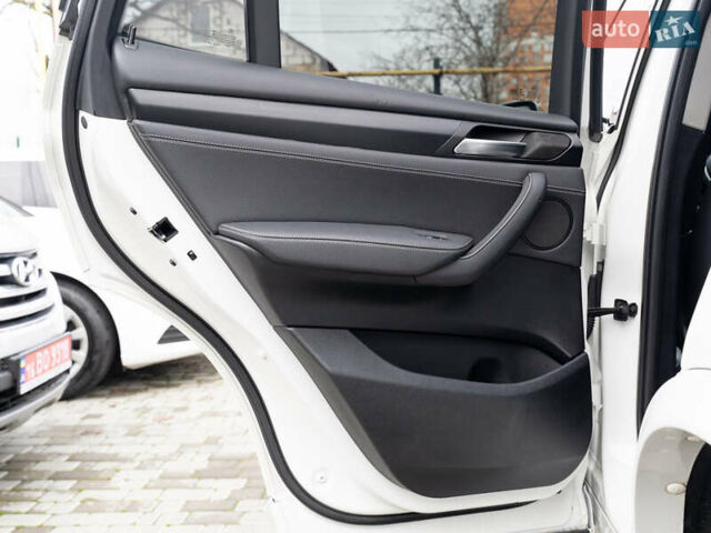 Белый БМВ Х3, объемом двигателя 2 л и пробегом 123 тыс. км за 23300 $, фото 30 на Automoto.ua