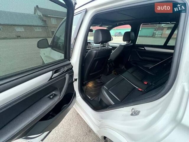 Білий БМВ Х3, об'ємом двигуна 2 л та пробігом 193 тис. км за 17000 $, фото 25 на Automoto.ua
