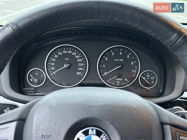 Білий БМВ Х3, об'ємом двигуна 2 л та пробігом 54 тис. км за 22500 $, фото 57 на Automoto.ua