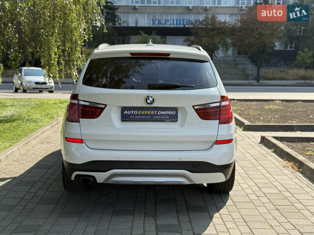 Белый БМВ Х3, объемом двигателя 2 л и пробегом 174 тыс. км за 21900 $, фото 6 на Automoto.ua