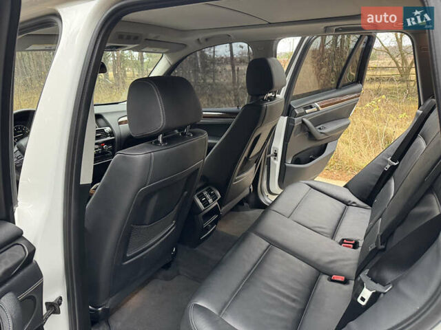 Білий БМВ Х3, об'ємом двигуна 2 л та пробігом 200 тис. км за 16300 $, фото 25 на Automoto.ua