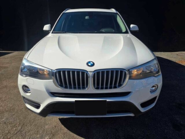 Білий БМВ Х3, об'ємом двигуна 2 л та пробігом 77 тис. км за 10000 $, фото 1 на Automoto.ua