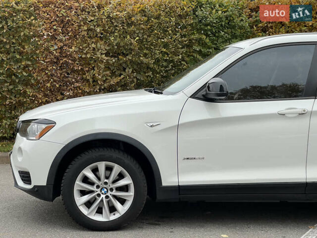 Білий БМВ Х3, об'ємом двигуна 2 л та пробігом 185 тис. км за 15700 $, фото 11 на Automoto.ua