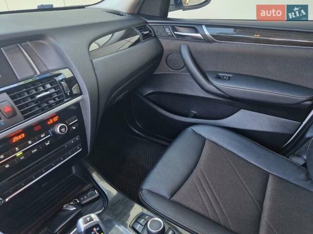 Белый БМВ Х3, объемом двигателя 2 л и пробегом 118 тыс. км за 19999 $, фото 31 на Automoto.ua