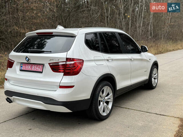 Білий БМВ Х3, об'ємом двигуна 2 л та пробігом 200 тис. км за 16300 $, фото 6 на Automoto.ua