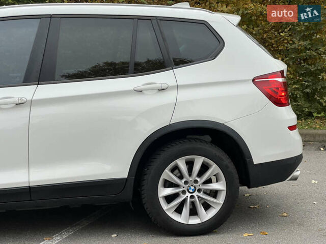 Білий БМВ Х3, об'ємом двигуна 2 л та пробігом 185 тис. км за 15700 $, фото 12 на Automoto.ua