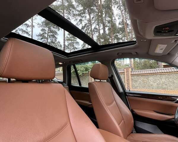 Білий БМВ Х3, об'ємом двигуна 2 л та пробігом 150 тис. км за 19000 $, фото 9 на Automoto.ua