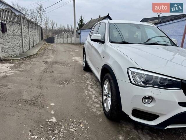 Белый БМВ Х3, объемом двигателя 2 л и пробегом 210 тыс. км за 16200 $, фото 5 на Automoto.ua