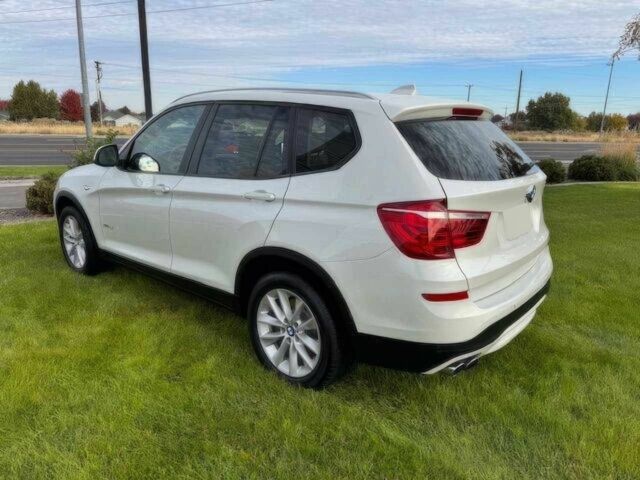 Белый БМВ Х3, объемом двигателя 2 л и пробегом 79 тыс. км за 11500 $, фото 5 на Automoto.ua