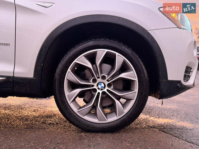 Белый БМВ Х3, объемом двигателя 2 л и пробегом 185 тыс. км за 16900 $, фото 8 на Automoto.ua