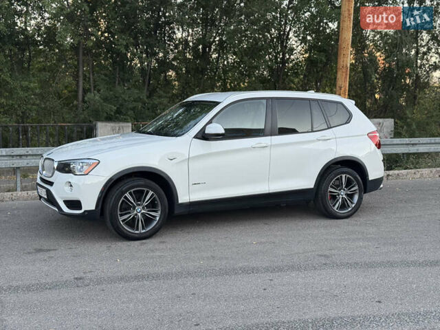 Білий БМВ Х3, об'ємом двигуна 2 л та пробігом 180 тис. км за 15300 $, фото 4 на Automoto.ua