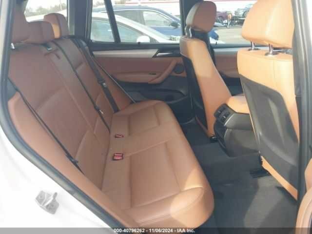 Белый БМВ Х3, объемом двигателя 2 л и пробегом 76 тыс. км за 3500 $, фото 7 на Automoto.ua
