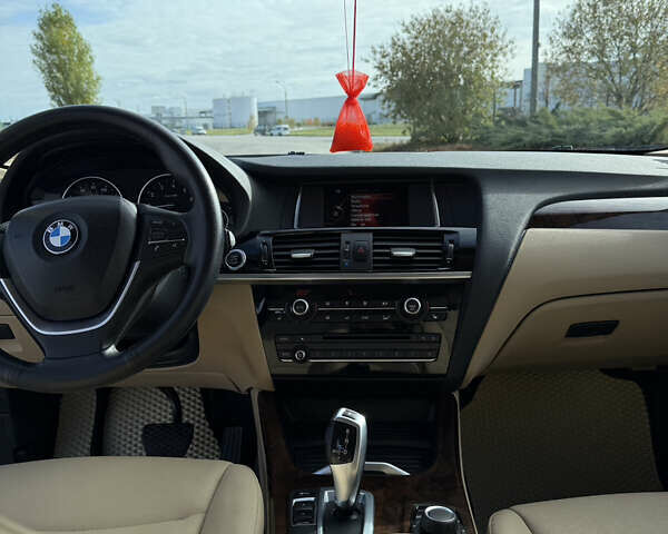 Білий БМВ Х3, об'ємом двигуна 2 л та пробігом 105 тис. км за 16200 $, фото 9 на Automoto.ua