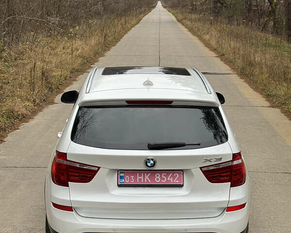Білий БМВ Х3, об'ємом двигуна 2 л та пробігом 200 тис. км за 16300 $, фото 5 на Automoto.ua