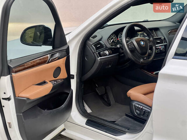 Белый БМВ Х3, объемом двигателя 2 л и пробегом 240 тыс. км за 14999 $, фото 20 на Automoto.ua