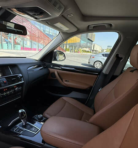 Белый БМВ Х3, объемом двигателя 2 л и пробегом 159 тыс. км за 22000 $, фото 12 на Automoto.ua