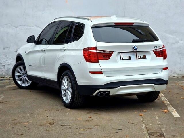 Белый БМВ Х3, объемом двигателя 2 л и пробегом 106 тыс. км за 18000 $, фото 3 на Automoto.ua