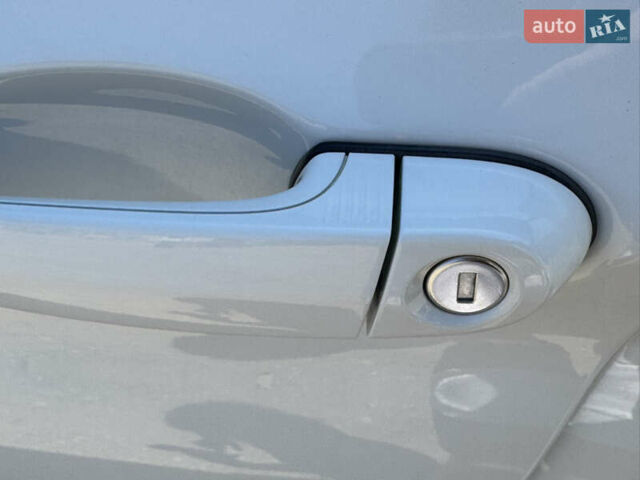 Белый БМВ Х3, объемом двигателя 2 л и пробегом 135 тыс. км за 15499 $, фото 10 на Automoto.ua