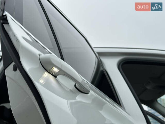 Білий БМВ Х3, об'ємом двигуна 2 л та пробігом 54 тис. км за 22500 $, фото 26 на Automoto.ua