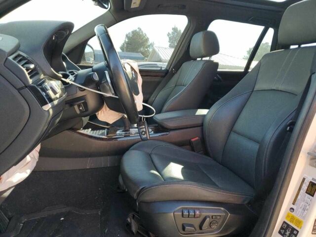 Белый БМВ Х3, объемом двигателя 2 л и пробегом 160 тыс. км за 11500 $, фото 6 на Automoto.ua