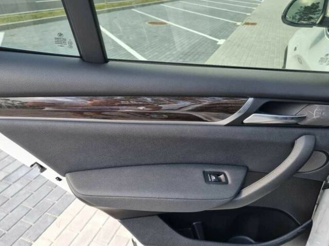 Белый БМВ Х3, объемом двигателя 2 л и пробегом 136 тыс. км за 14700 $, фото 16 на Automoto.ua